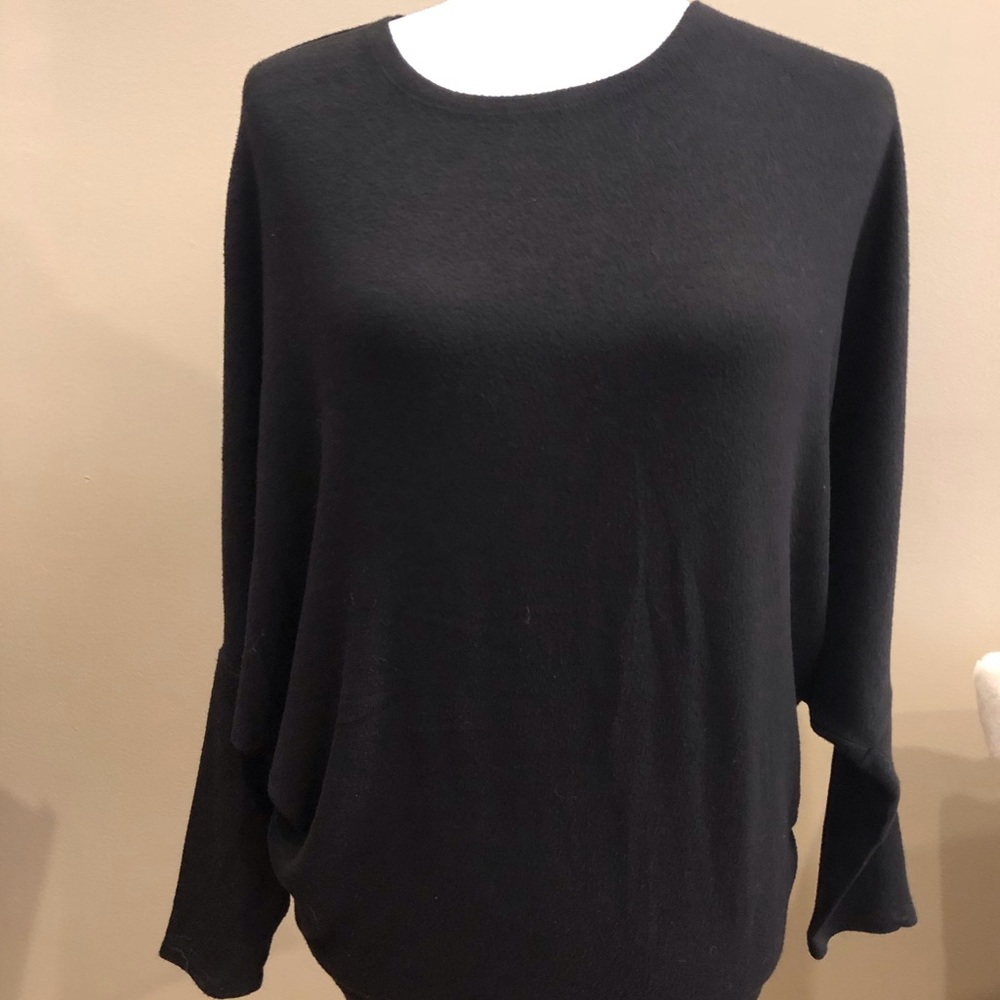 White House Black Market Black Dolman Sleeve Top, Size XXS